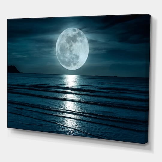 Designart - Super Moon Over The Sea I